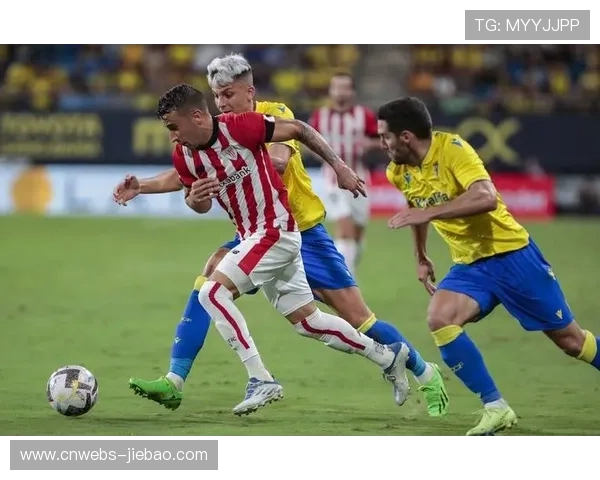 奥巴梅扬状态火热引领马赛对决里斯本竞技冲击胜利 奥巴梅扬状态火热引领马赛对决里斯本竞技冲击胜利