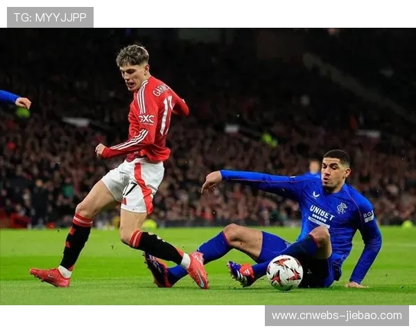 曼联对阵西汉姆联，B费倒钩中柱与库尼亚错失绝杀